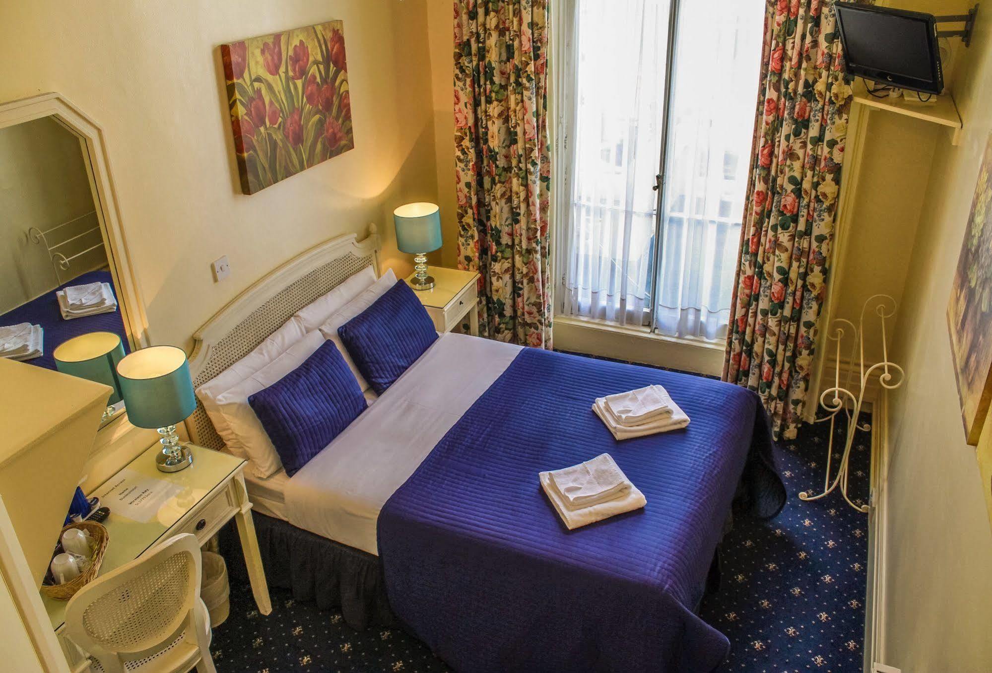 Blades Hotel Лондон Екстер'єр фото
